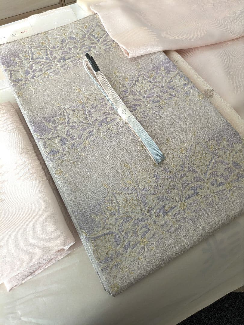 正絹西陣織まいづるティアラ文様豪華袋帯