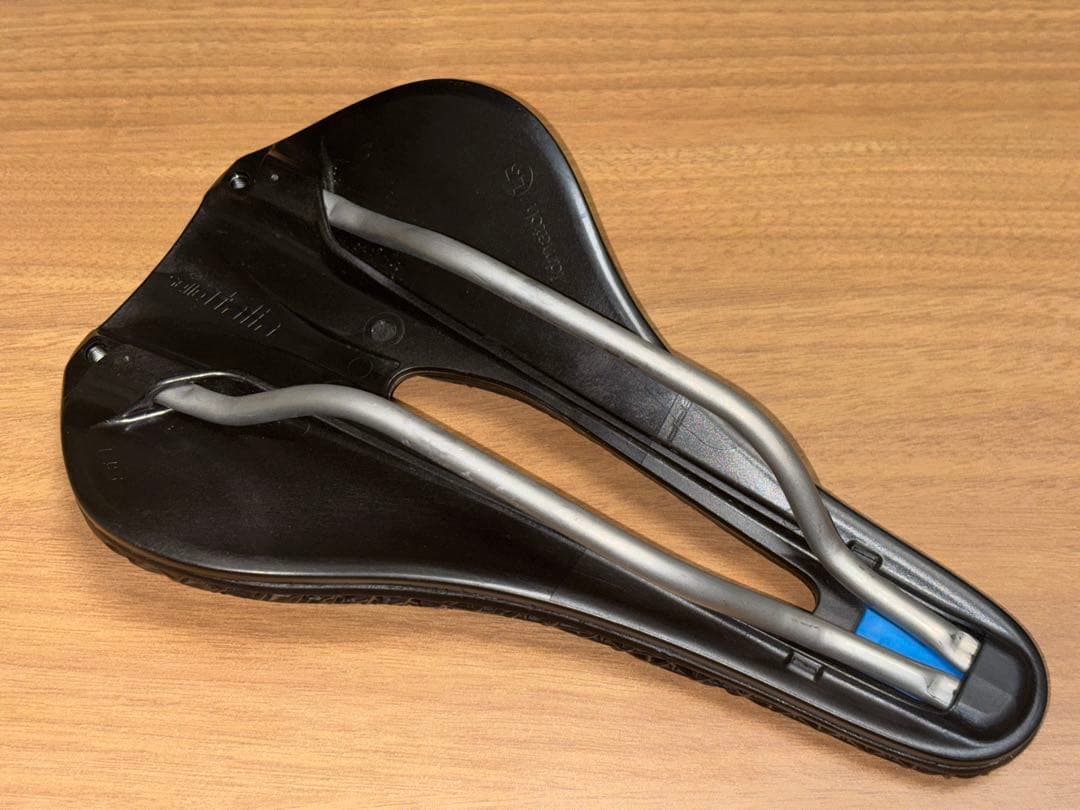 セライタリア NOVUS BOOST EVO 3D Ti316 145mmサドル