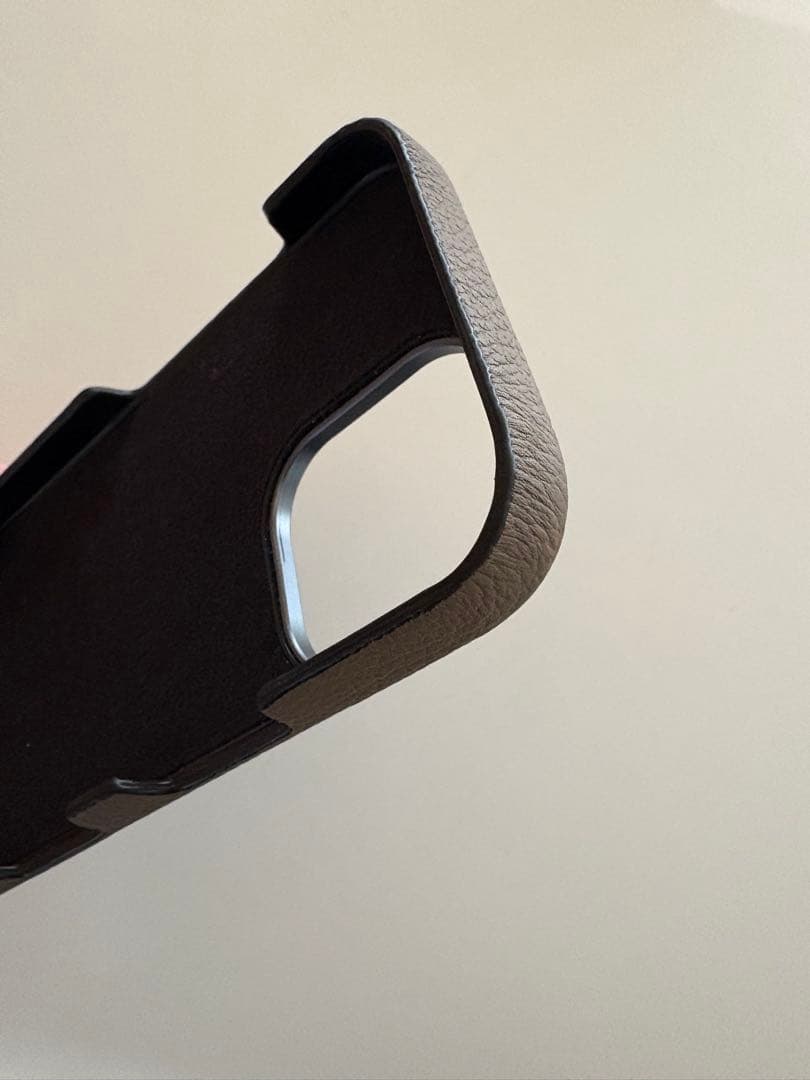 BONAVENTURA ブラウン iPhoneケース iPhone16