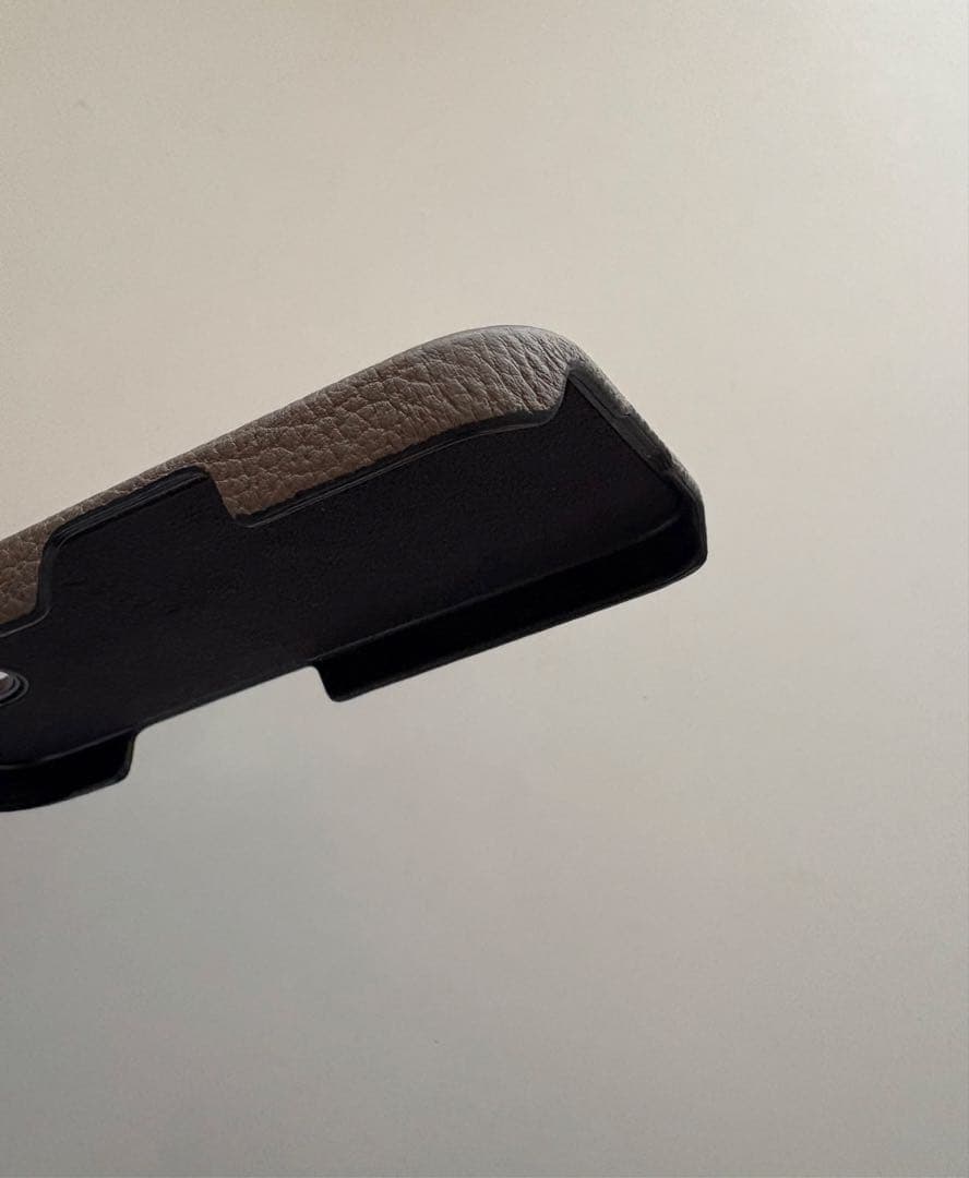 BONAVENTURA ブラウン iPhoneケース iPhone16