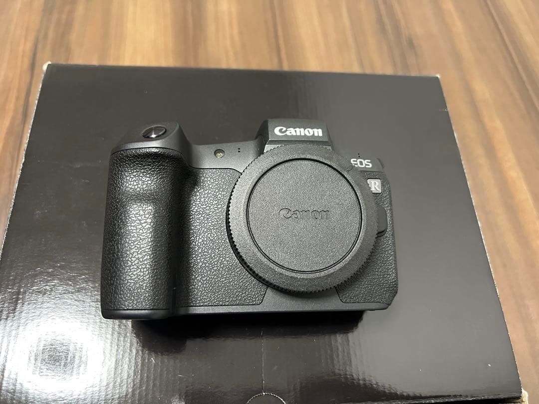 Canon EOS Rボディ　ミラーレス一眼 本体