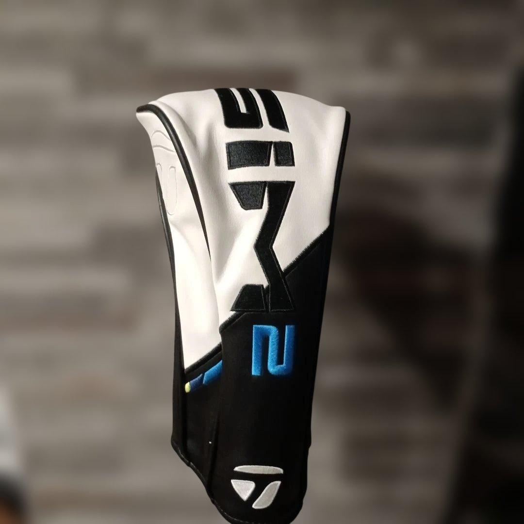 TaylorMade SIM2 MAX-D ドライバー 10.5度