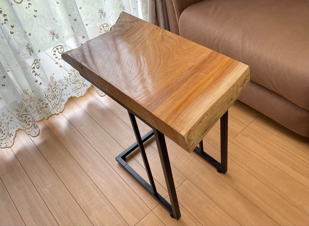 nn　一枚板　欅（けやき）　サイドテーブル　コーヒーテーブル