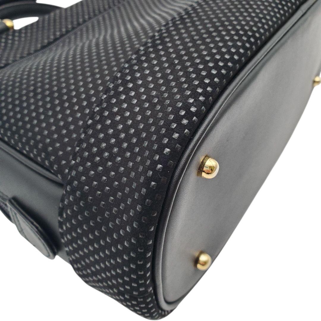 美品 印傳屋 INDEN-YA ハンドバッグ 鹿革 漆 甲州印伝 黒 ブラック