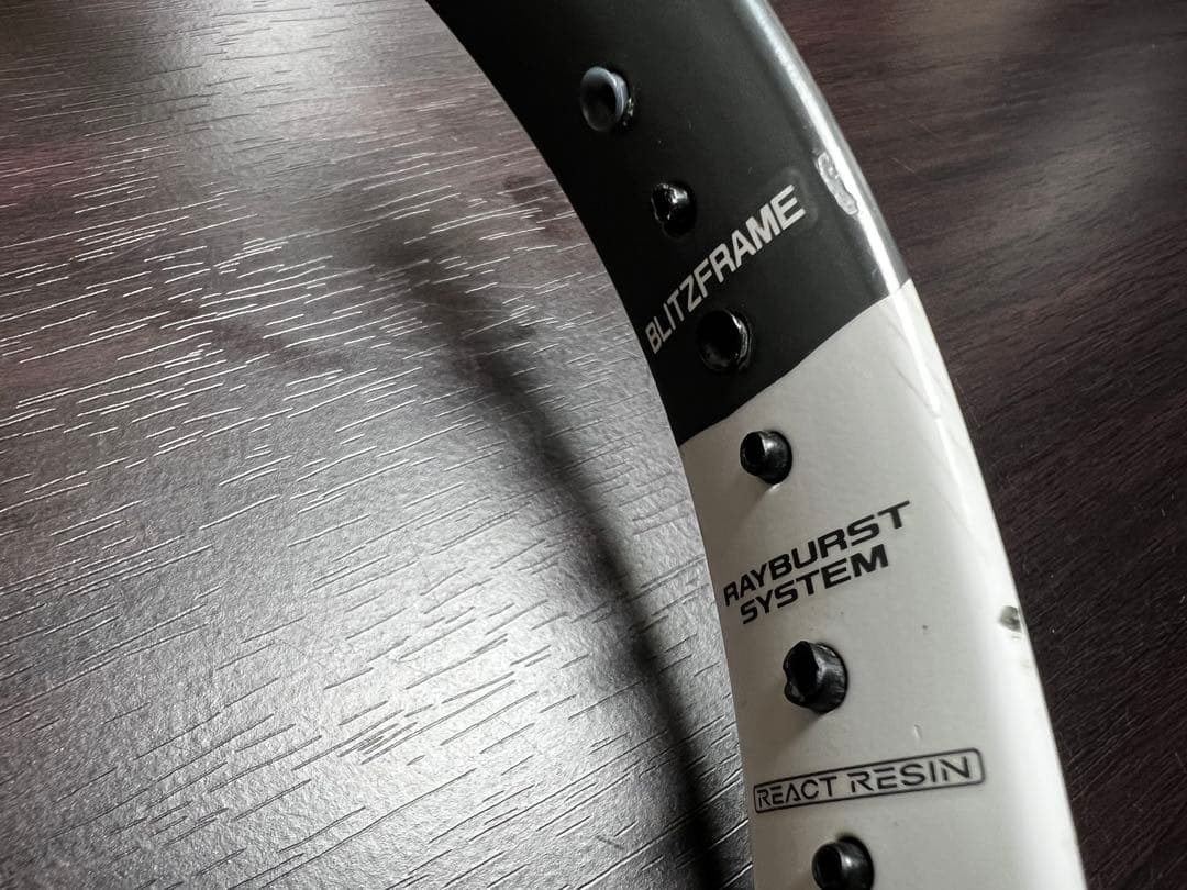 YONEX VOLTRAGE 7V 軟式テニスラケット UL2