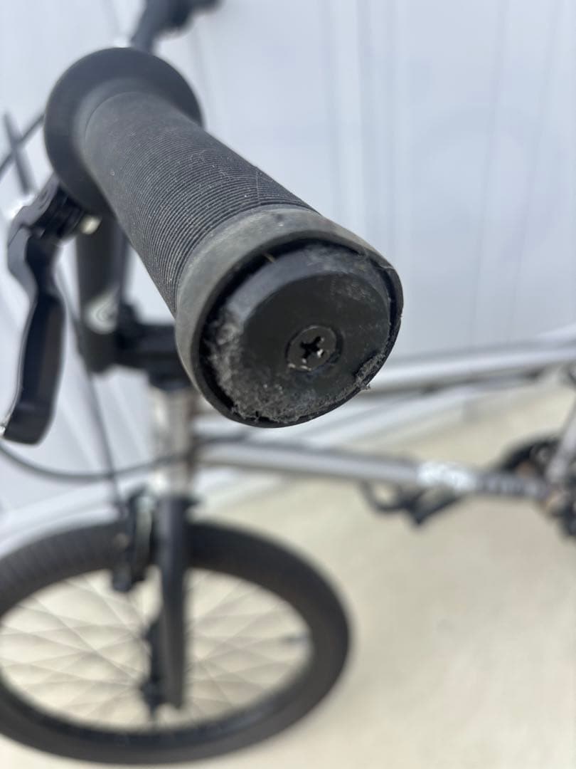 hikari様専用※引き取り限定！BMX ダーカスワンRAW - メルカリ