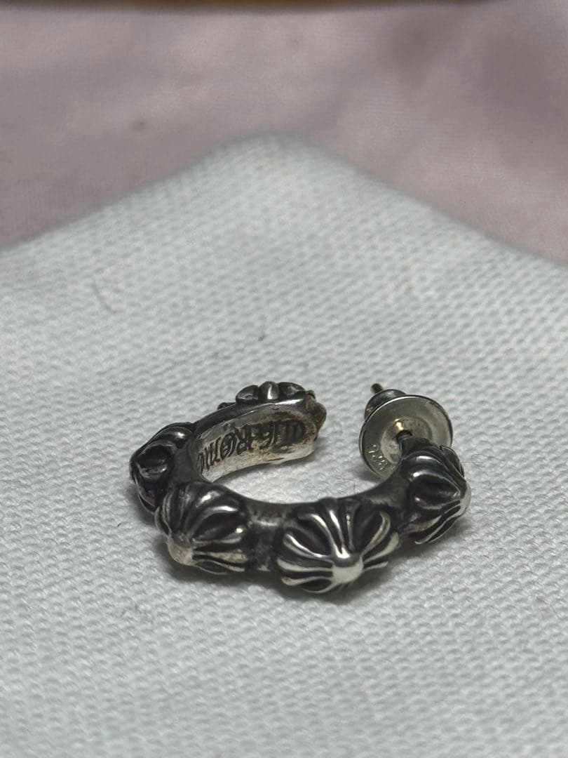 シルバーフラワーモチーフピアス Chrome hearts
