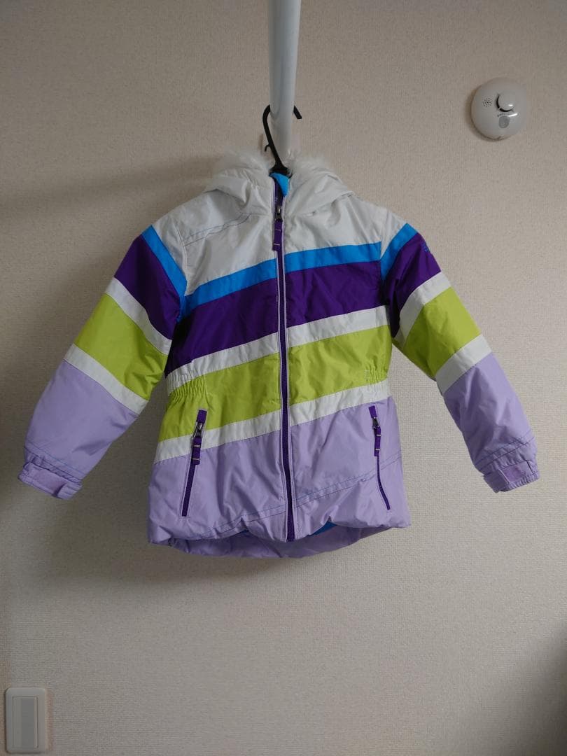 4才100size〜8才130sizeまで着用スキースノボウェア