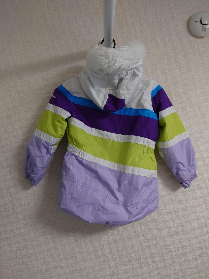 4才100size〜8才130sizeまで着用スキースノボウェア