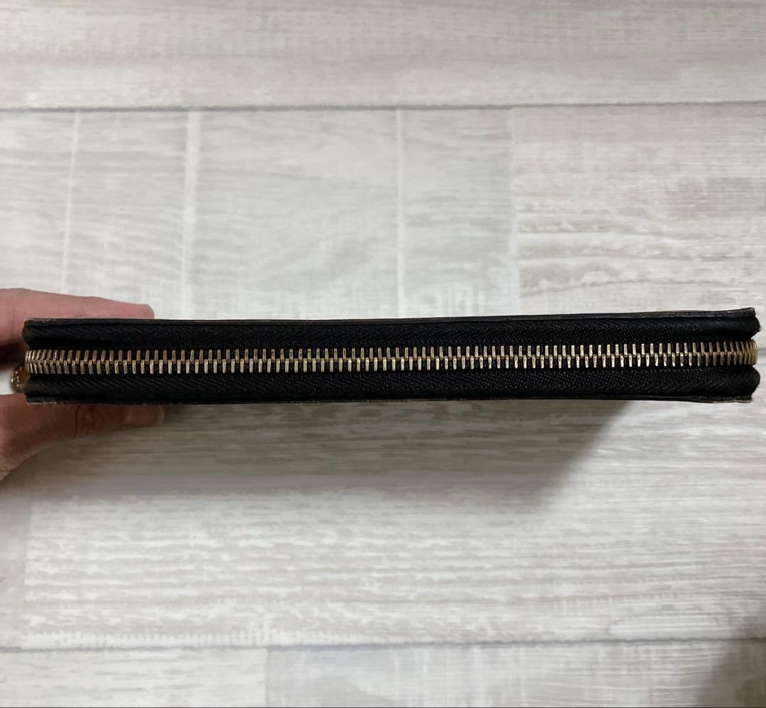 ルイヴィトン 長財布 ジッピーウォレット 新型モデル