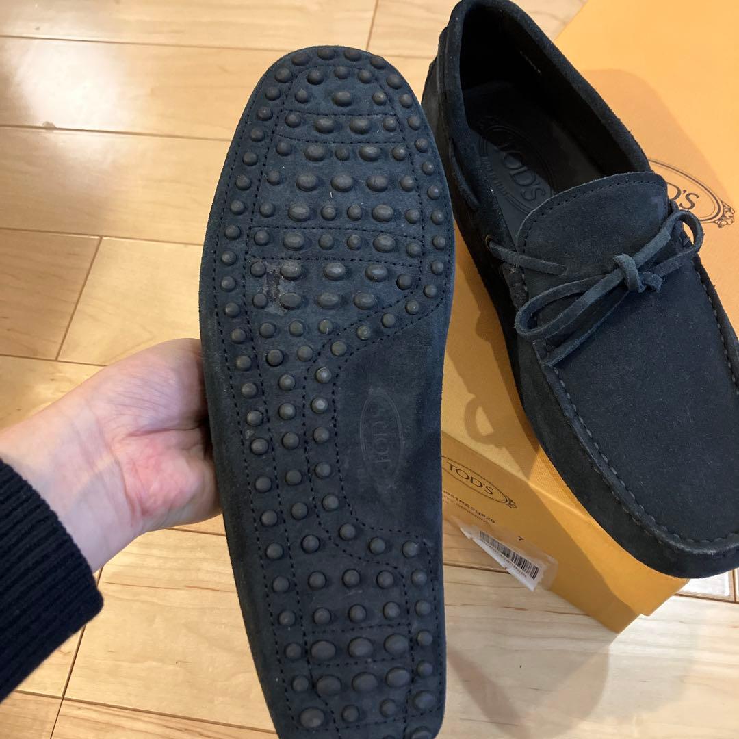 TOD'S ネイビー スエード モカシン