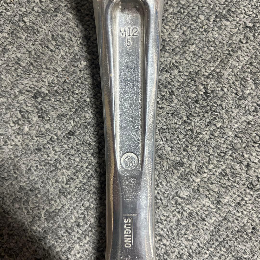 左右クランク　sugino CSSⅢ