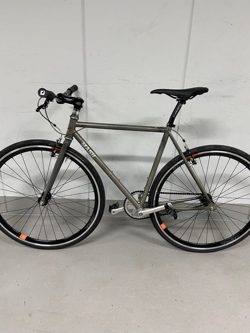 MASH STEEL マッシュ スティール ピストバイク