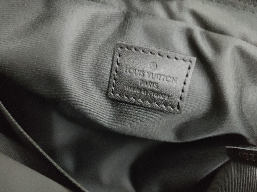 トリオメッセンジャー　ショルダー