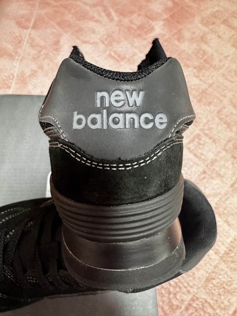 New Balance 574 オールブラック スニーカー (ML574EVE)