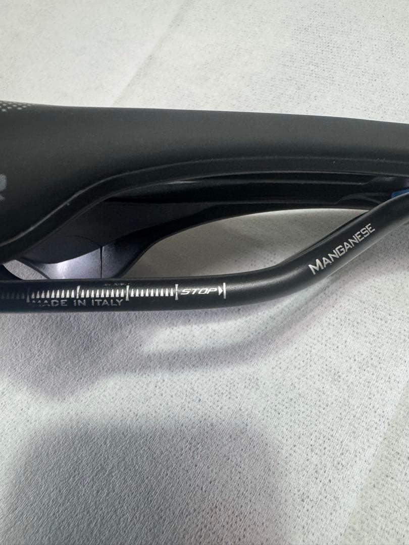 selle italia SLR BOOST TM スーパーフロー
