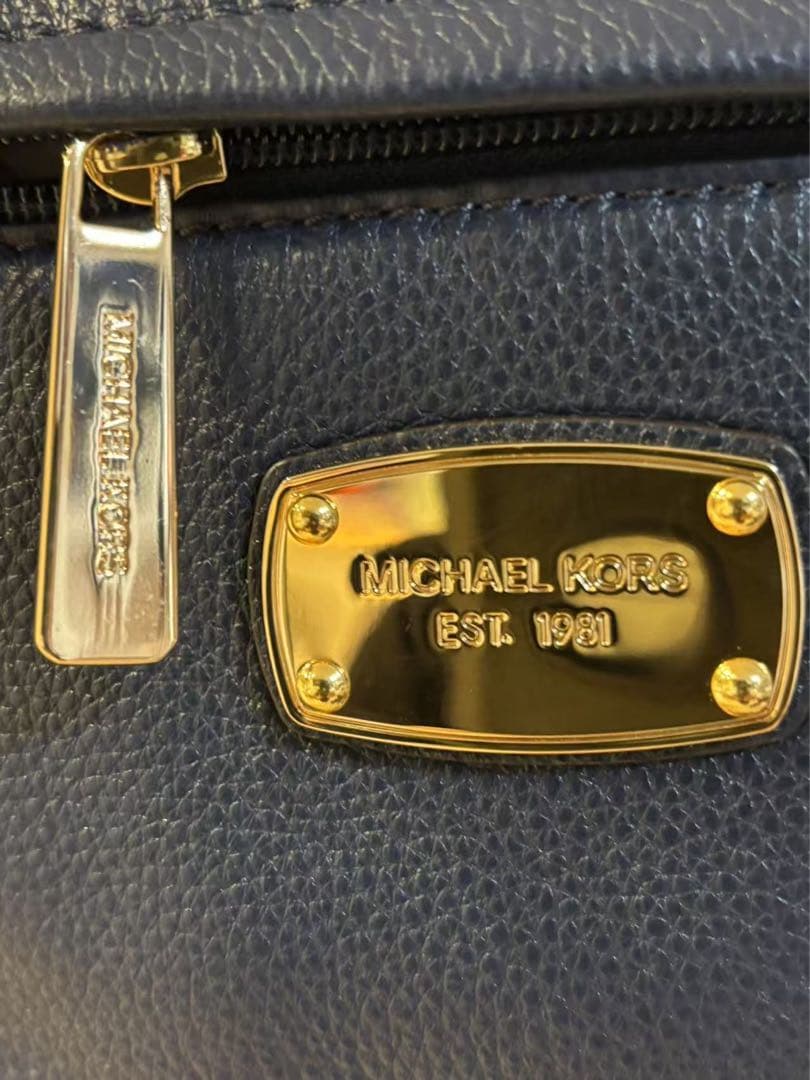 MICHAEL KORS 本革リュック ネイビー 未使用品