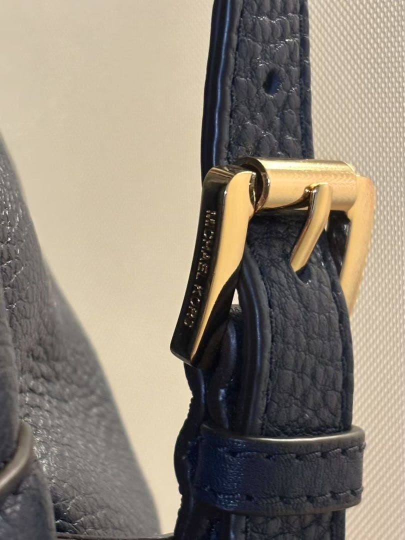 MICHAEL KORS 本革リュック ネイビー 未使用品
