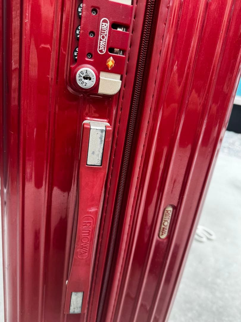 リモワ　サルサデラックス　63L 4輪