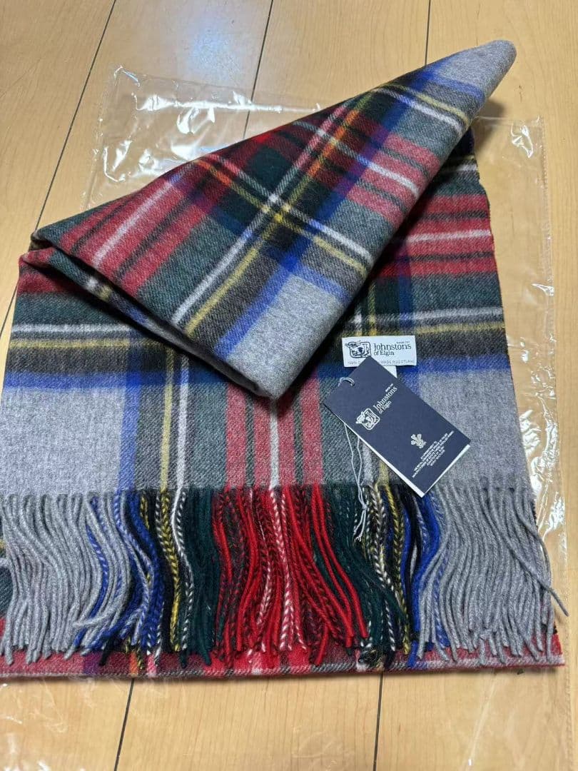 Johnstons of Elginジョンストンズ オブ エレガン大判ストール1