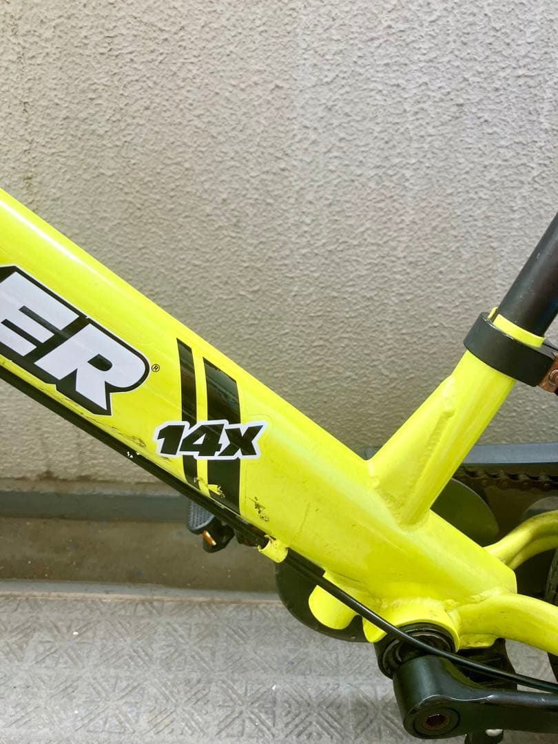 STRIDER ストライダー14X ライムイエロー 引き取り・ペダル&スタンド付