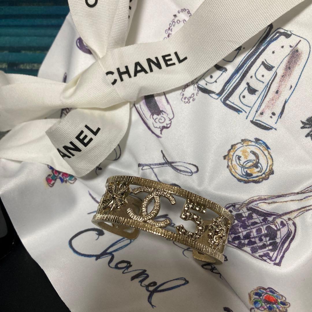 超美品☆希少☆かっこいい☆CHANEL☆バングル☆ブレスレット☆シンボル☆