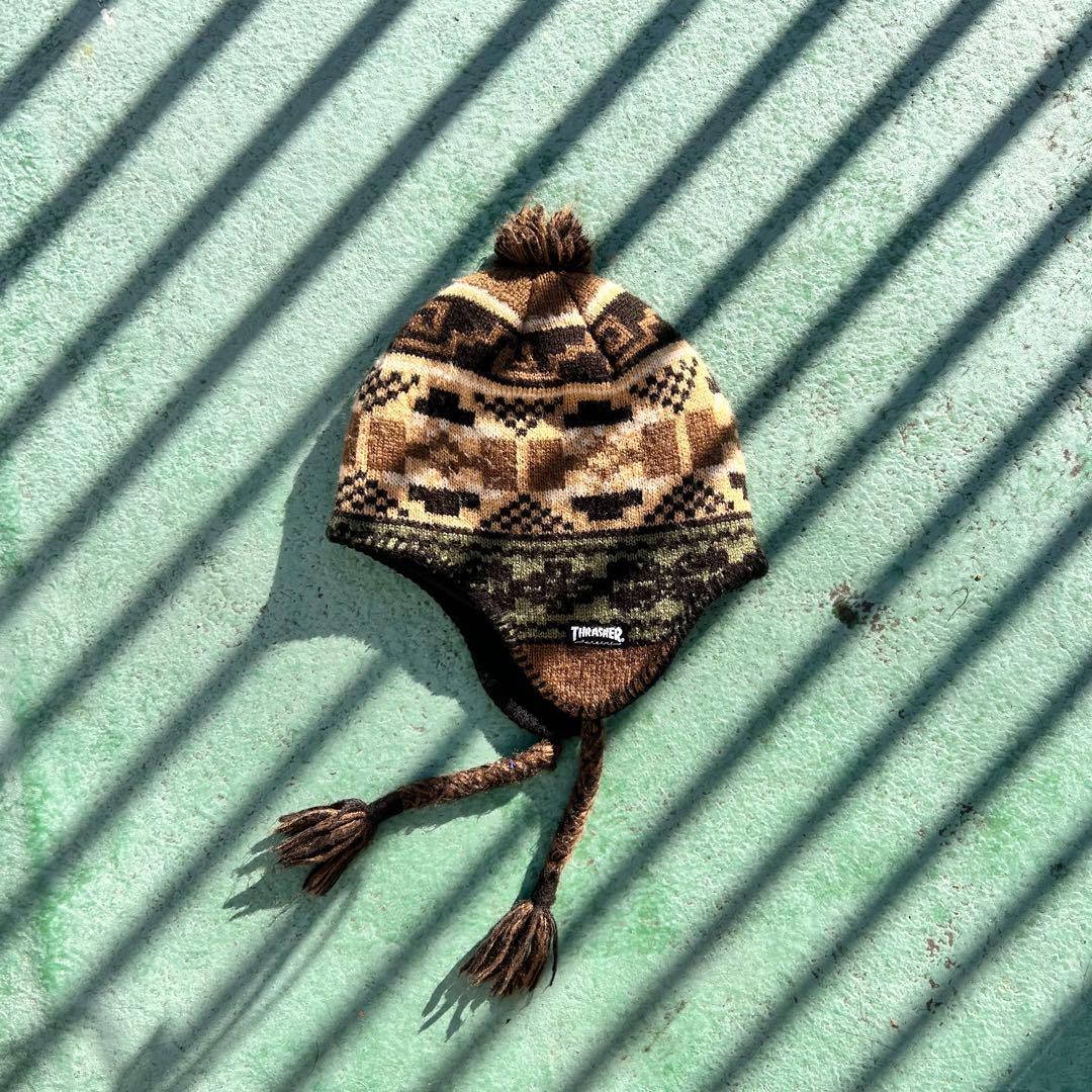 Supreme Thrasher Earflap Beanie ボンボンニット