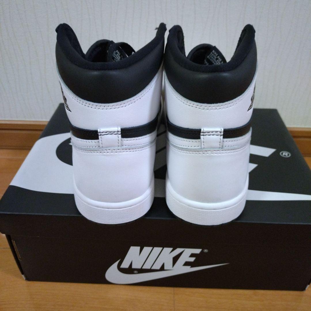 値下げ！NIKE Air Jordan 1 RETRO　ブラック/ホワイト