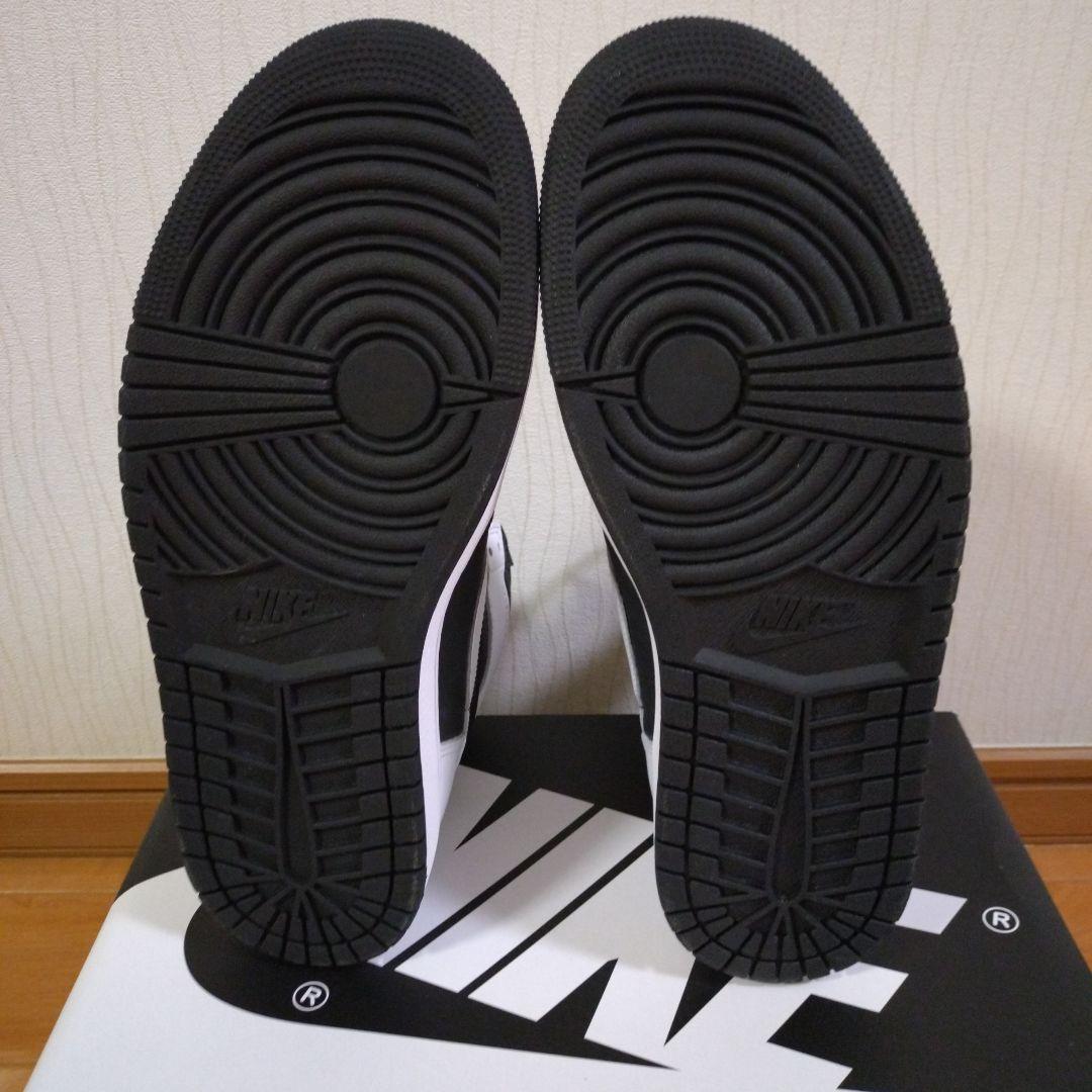 値下げ！NIKE Air Jordan 1 RETRO　ブラック/ホワイト