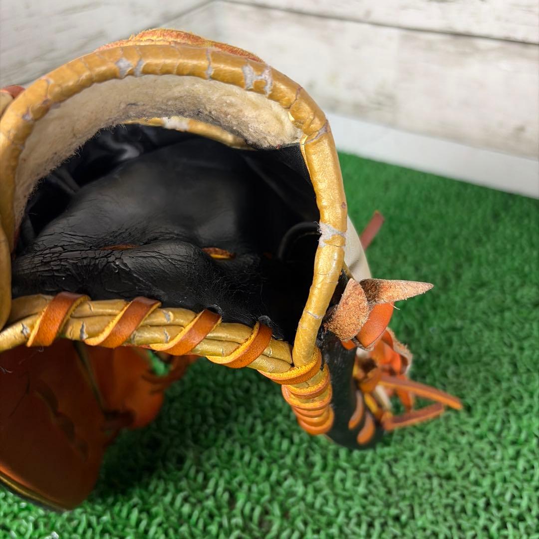 ウイルソン ワナビーヒーロー 限定モデル 一般用大人　内野　軟式グローブ