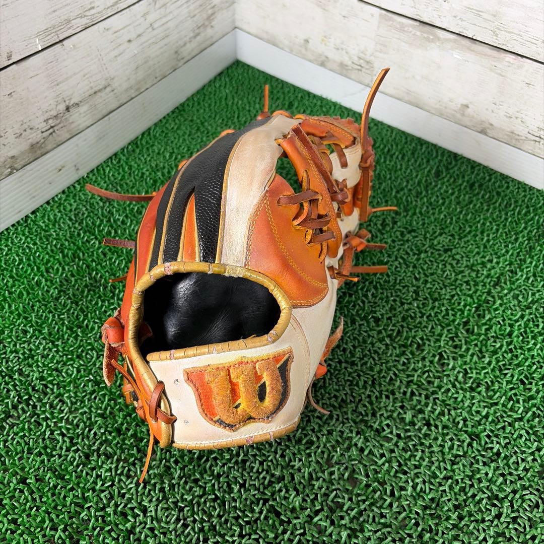 ウイルソン ワナビーヒーロー 限定モデル 一般用大人　内野　軟式グローブ
