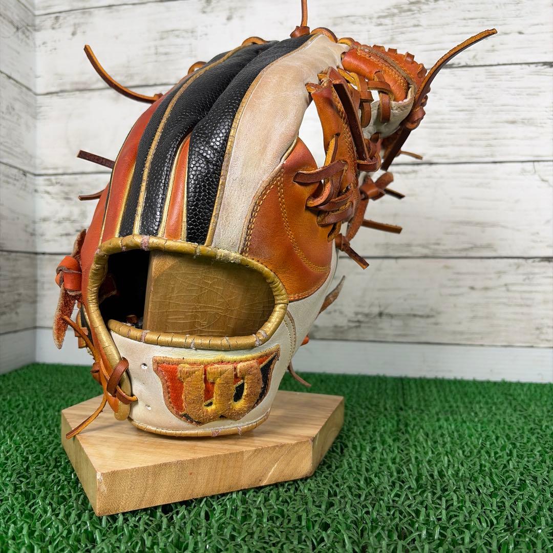 ウイルソン ワナビーヒーロー 限定モデル 一般用大人　内野　軟式グローブ