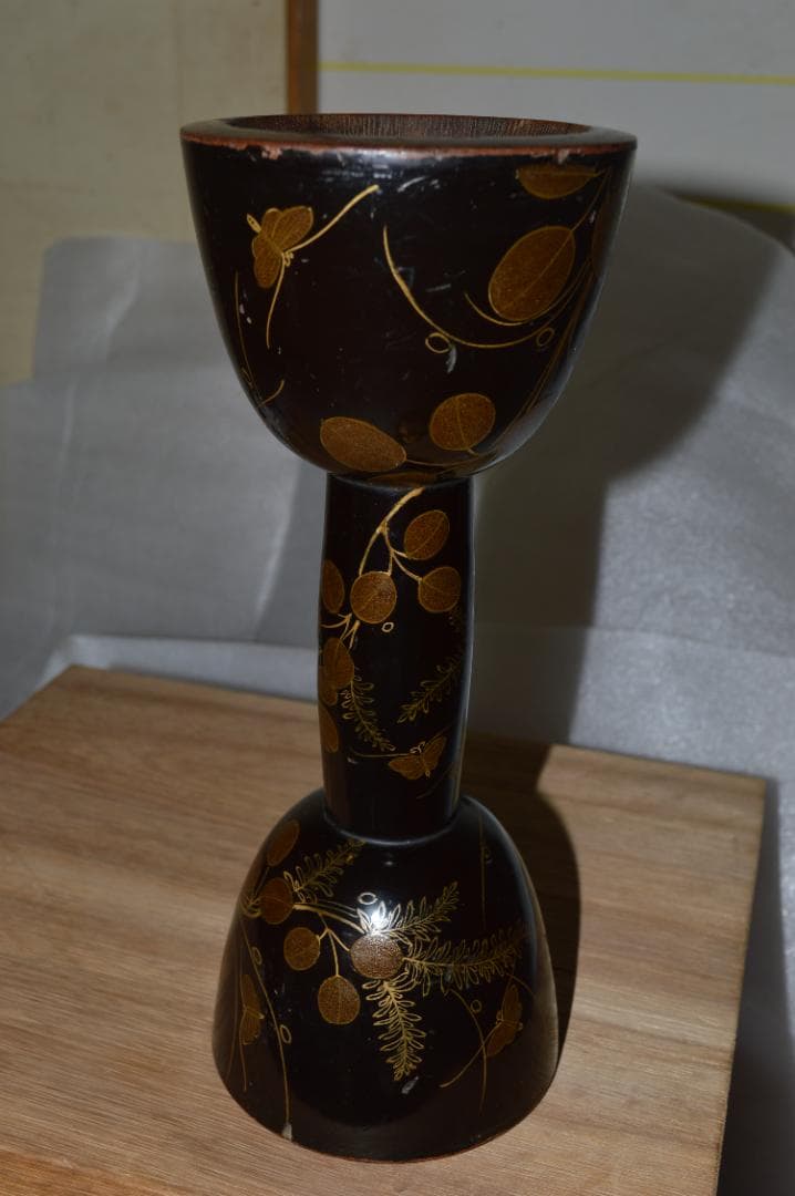 小鼓　胴内手彫　かんな目が美しい