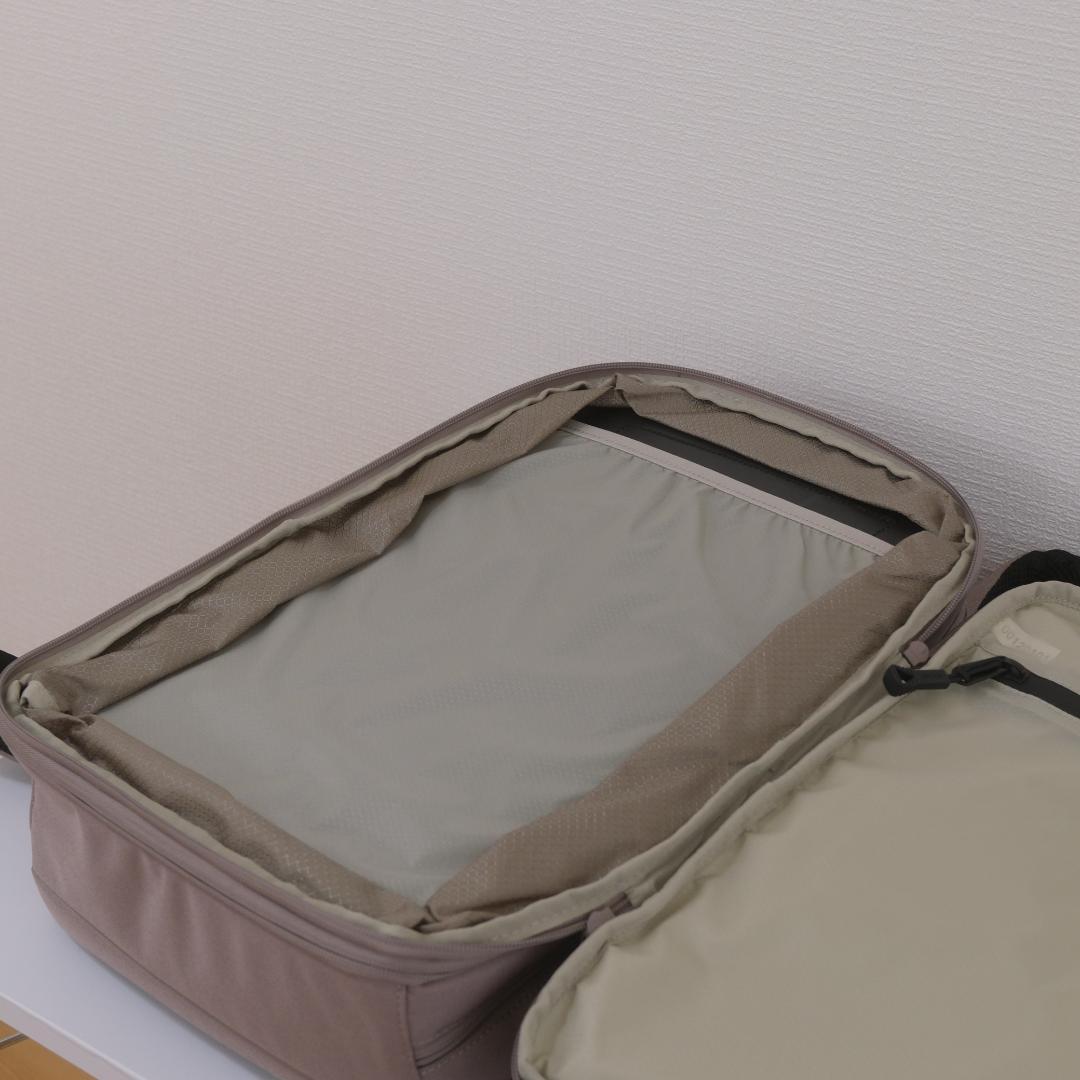 HOLICC One mini グレージュ バックパック