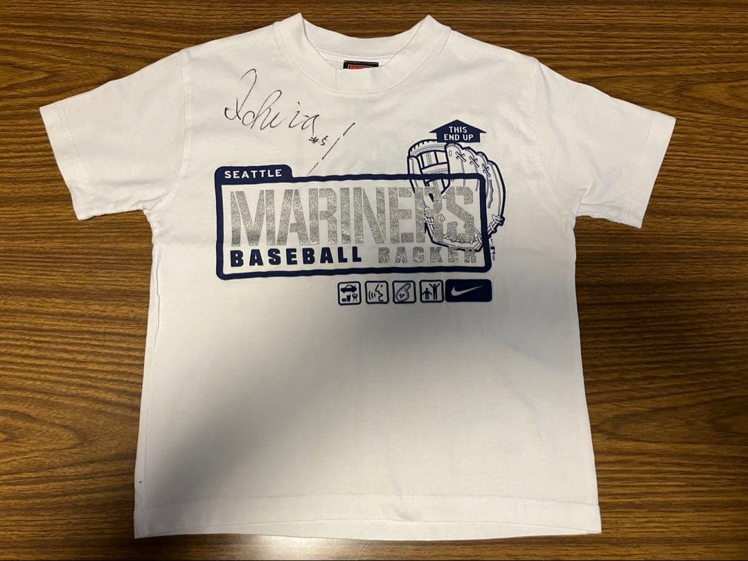 イチロー 直筆サイン入り Tシャツ シアトルマリナーズ　子供サイズ　希少