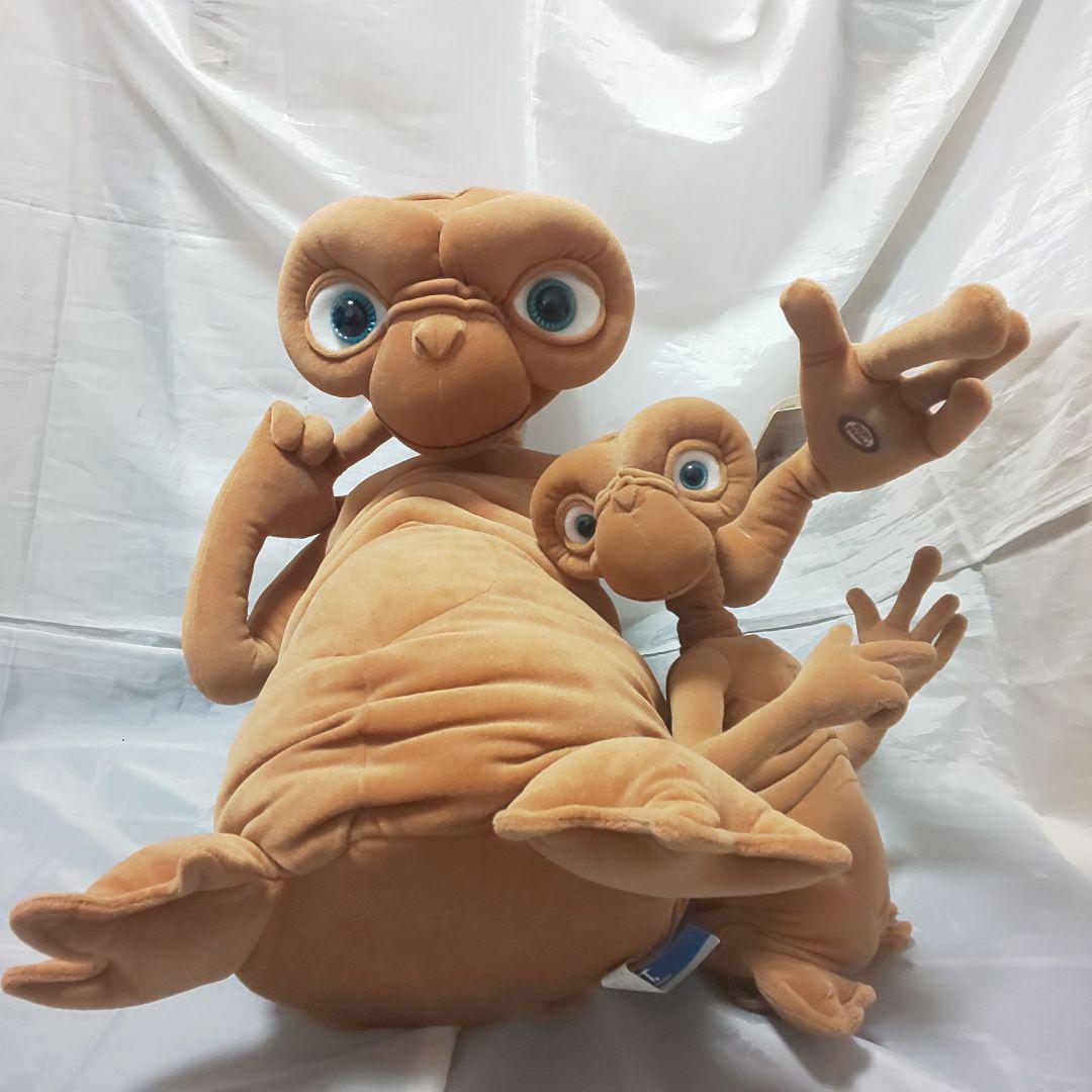 e.t.ぬいぐるみ 大小 トーキングE.T. トイザらス限定 - メルカリ
