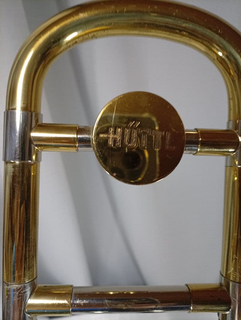 HUTTL トロンボーン 　LINE1000ケース付き