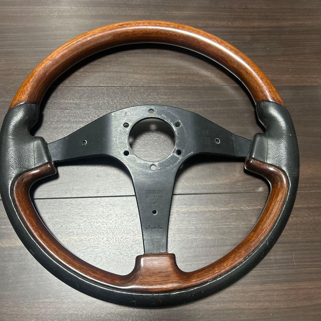 MOMO ウッド ステアリング 3スポーク MOMO ウッド ステアリング 3本