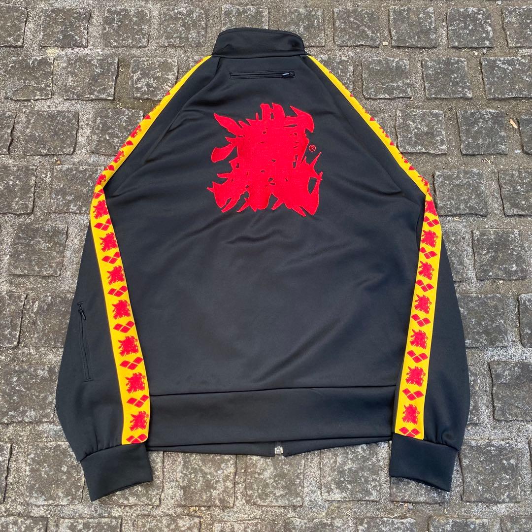 美品 日本製 三代目魚武濱田成夫 デサント 刺繍ロゴ トラック