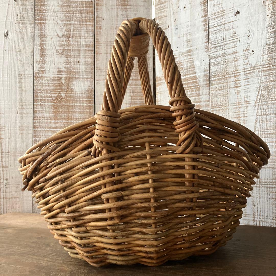 ヨーロッパ ヴィンテージ 蚤の市 アラログ ワンハンドルバスケット 籐カゴ