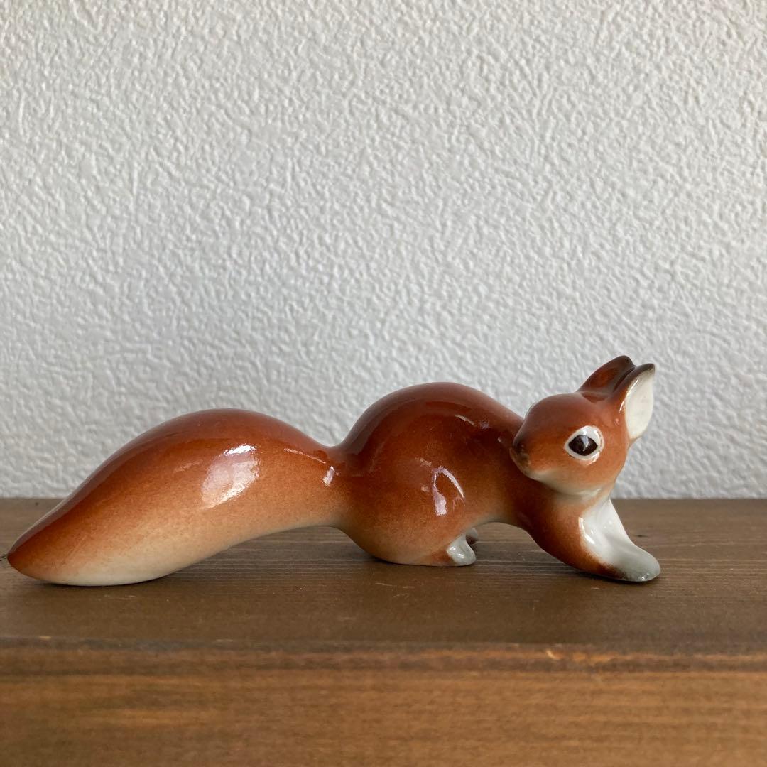 ロモノーソフ　フィギュリン（フィギュア)置物 りす　希少　リス　お探しの方に♪