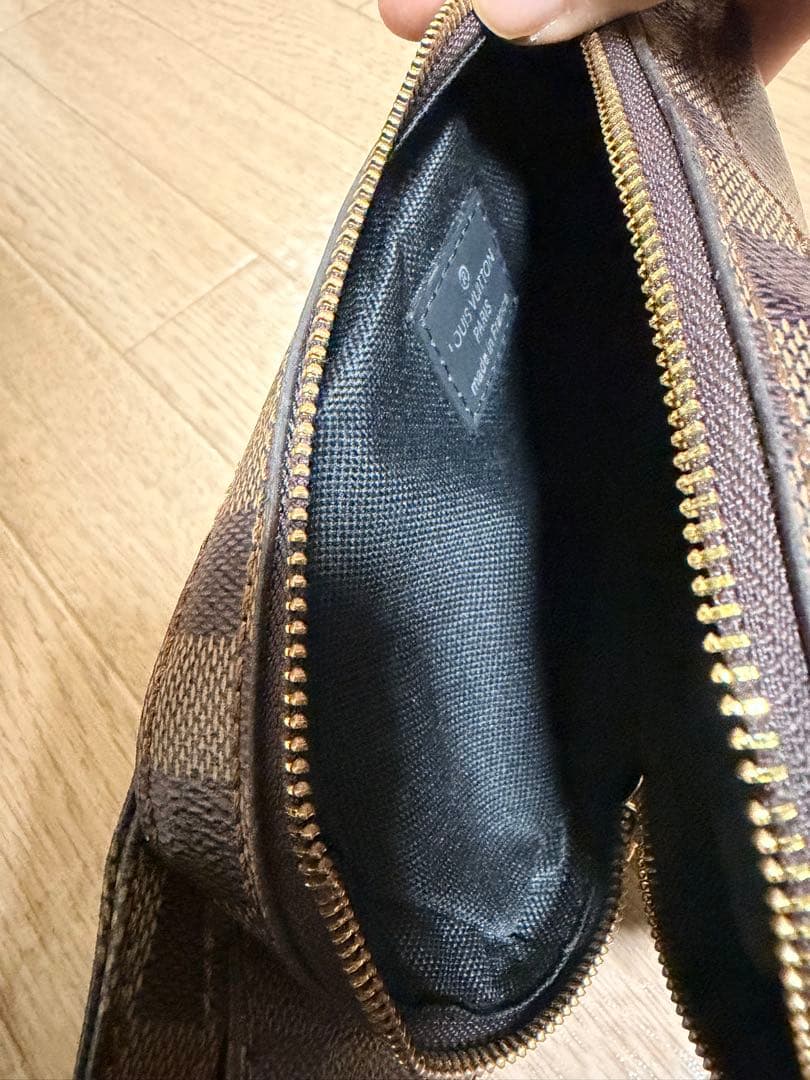 LOUIS VUITTON ボディーバック　ダミエ　ジェロニモス美品　早い者勝ち