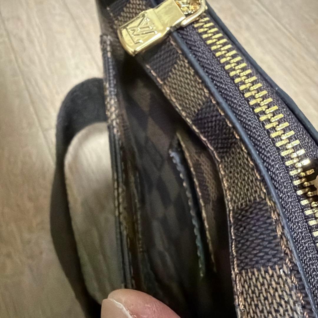 LOUIS VUITTON ボディーバック　ダミエ　ジェロニモス美品　早い者勝ち