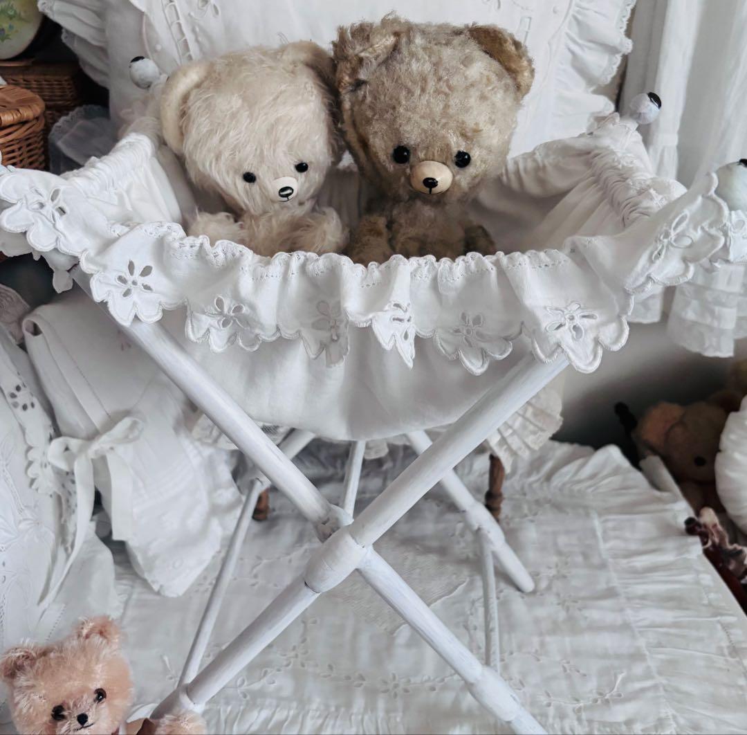 フランスアンティーク　トラバイユーズ　ソーイングスタンド　小サイズ