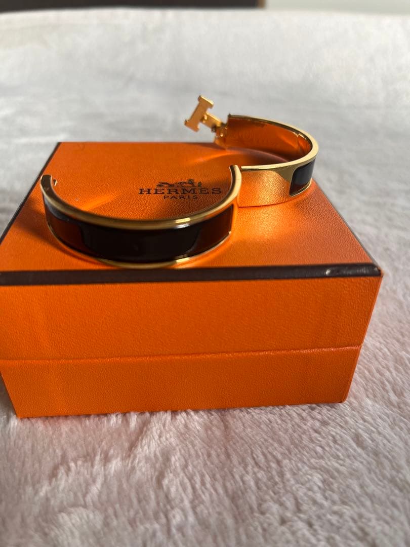 HERMES エルメス クリック　バングル黒×イエローゴールド