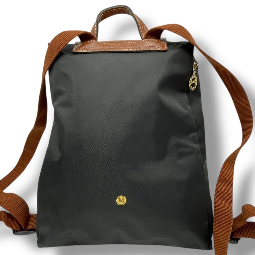 すぎやま様 ロンシャン ル プリアージュ デイパック ブラック ゴールド金具