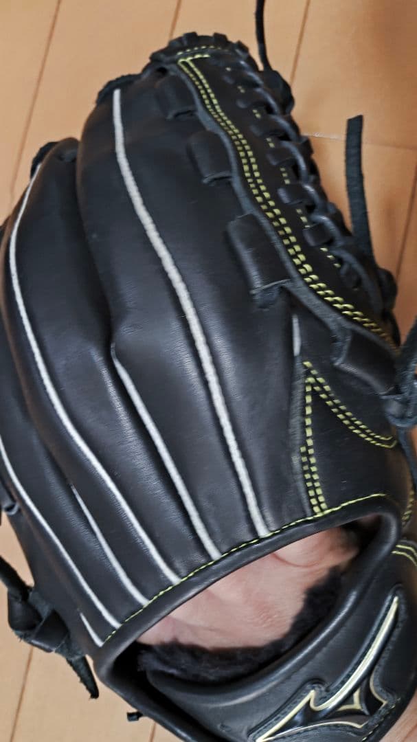 軟式野球・ソフトボール用グラブ 「フィールドグリスター」