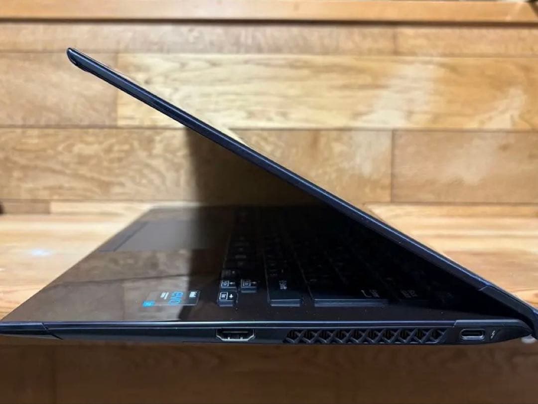 e*o様 国宝級 “4Kモデル” VAIO Z i7 勝色限定シグネチャーモデル