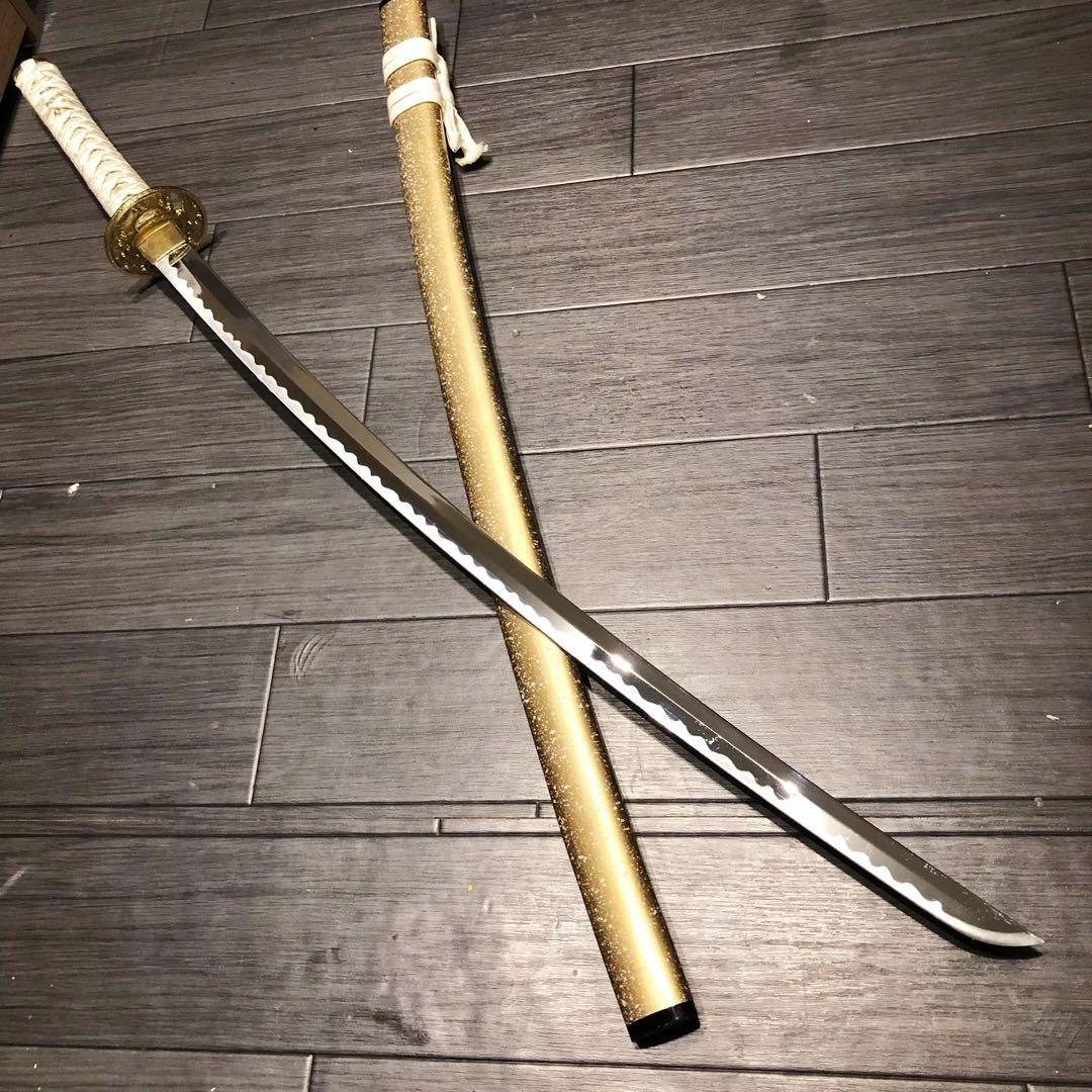 高級模造刀　白金拵え　太刀　本格模造刀
