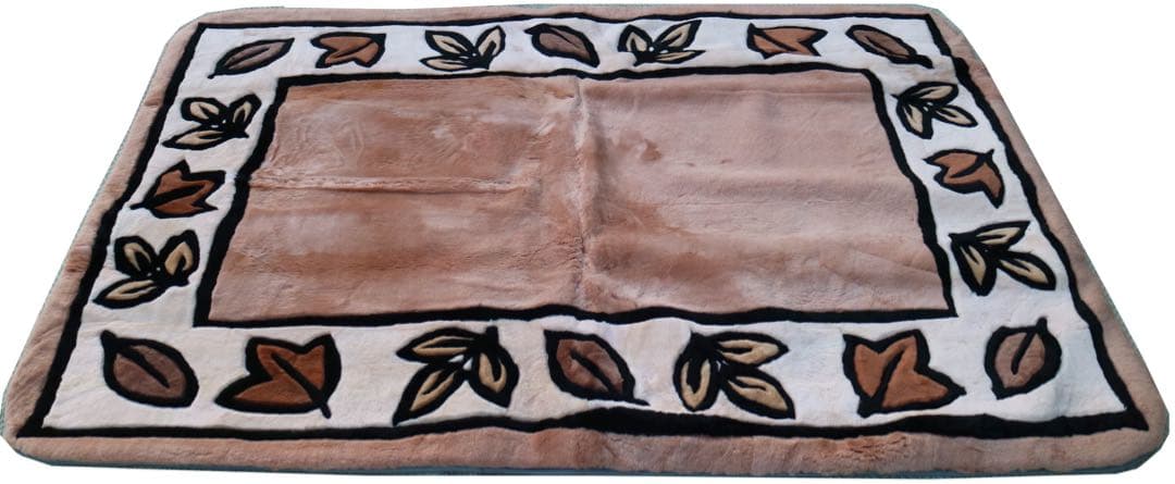 ムートンラグ・シーツ　140x200cm 葉のモチーフ　高級品　期間限定特価